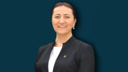 MHP Denizli Büyükşehir Adayı Ebru Leman Kalkan Kimdir?