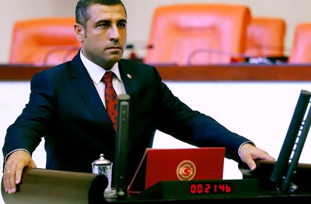 MHP Gaziantep Milletvekili Muhittin Taşdoğan’dan 24 Kasım Öğretmen Günü Mesajı