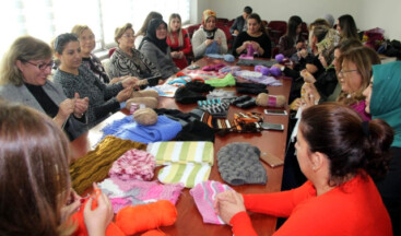 MHP Kayseri Kadın Kolları’ndan Çocukları Isıtacak Kampanya