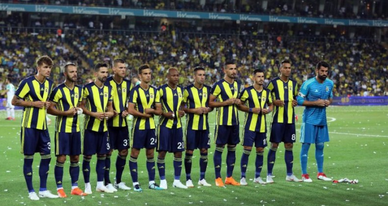 Fenerbahçe’de büyük değişim hazırlığı! 14 futbolcu…