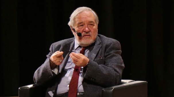 İlber Ortaylı: O bölgelere yerleşin!