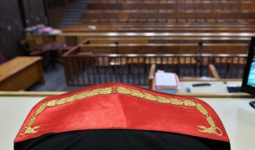 Kaset komplosu davasında ara karar!