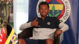 Jailson’dan Fenrebahçe taraftarına mesaj: ‘Onlara borcumuz var’