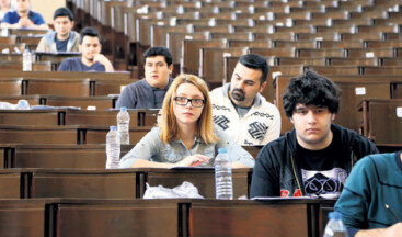 Şehit ve gazi yakınlarından sınav ücreti alınmayacak