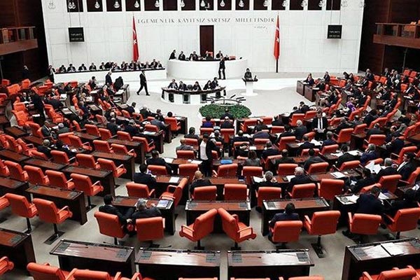 Son dakika: Sinemada krize çare teklifi komisyonda