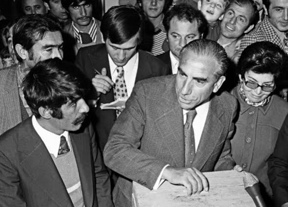 Eski Seçimlerden Bir Anı