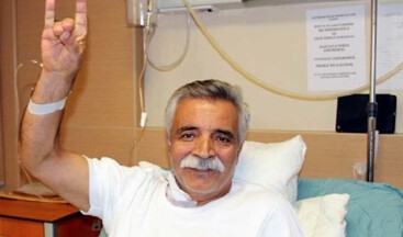 Ozan Arif vefat etti