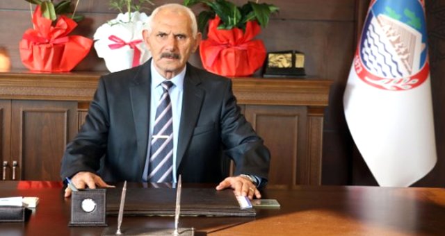 Selahattin Çuhadaroğlu Başkan 25 sene azmi ile Sivas’ın Hafik ilçesini MHP’ye kazandırdı