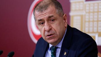 Yerel seçimde umduğunu bulamayan İP’te ilk istifa Ümit Özdağ oldu