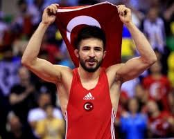 Güreşte Süleyman Atlı Avrupa Şampiyonu oldu