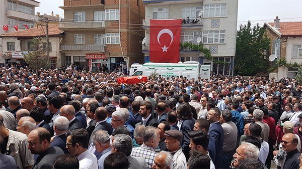 MHP’li Başkan son yolculuğuna uğurlandı
