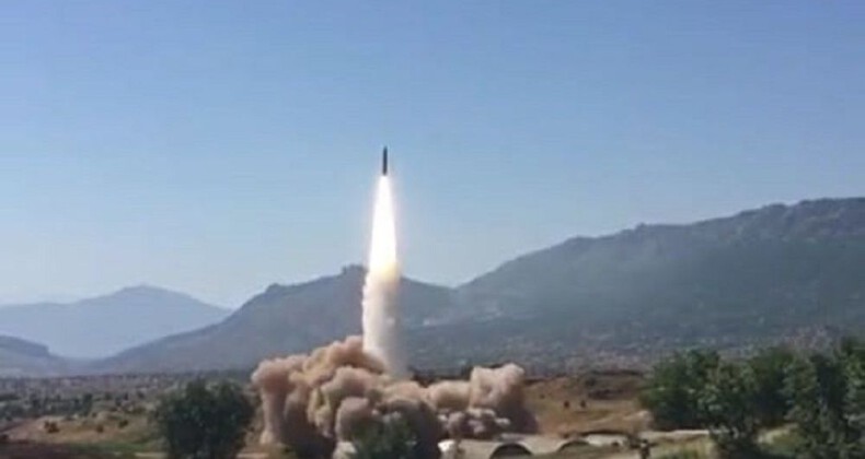 Pençe operasyonunda milli füzemiz ‘Bora’ ile vuruyoruz