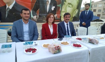MHP ve Ülkü Ocakları Nazilli Teşkilatları İftar verdi