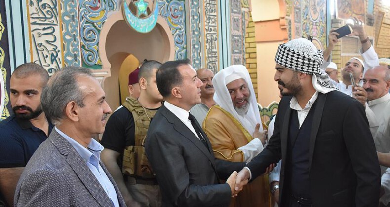 Bağdat Büyükelçimiz Yıldız bayram namazını Kerkük’te kıldı