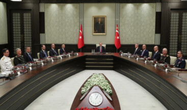 Yüksek Askeri Şura (YAŞ) kararları açıklandı