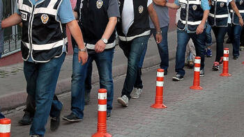 İzmir’de FETÖ operasyonu: 18 gözaltı