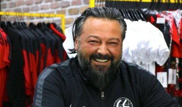 Eskişehirspor Başkanı Osman Taş, istifa kararından vazgeçti