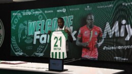 Konyaspor, Ugandalı Farouk Miya’ya imza attırdı