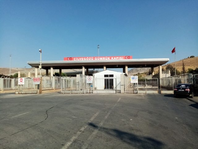 Sondakika!!! Cilvegözü Sınır Kapısı giriş – çıkışlara kapatıldı