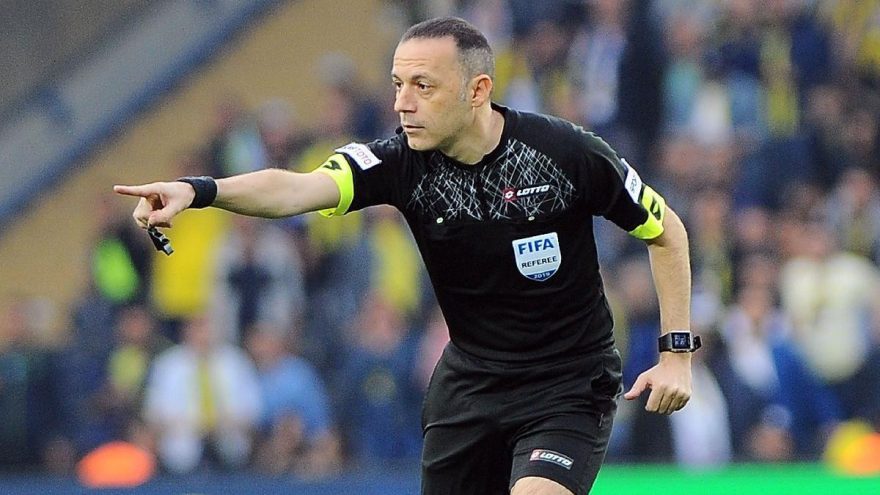 UEFA’dan Cüneyt Çakır’a görev