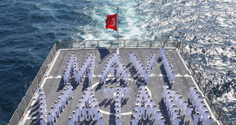 Türkiye Batı’ya Meydan Okuyor