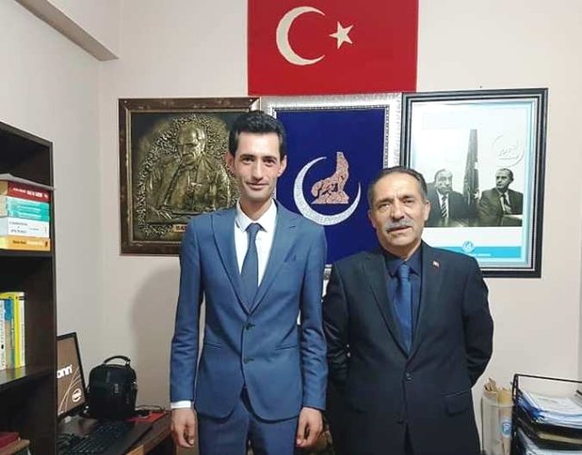 Erciş Ülkü Ocakları’nda bayrak değişimi