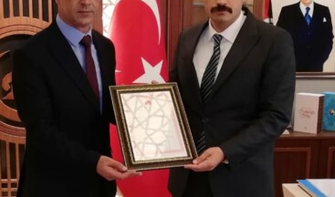 Akdağmadeni Ülkü Ocakları, bulunduğu binanın tapusunu aldı.