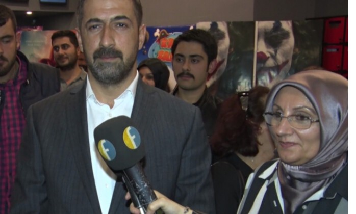 MHP Elazığ İl Başkanı Semih Işıkver teşkilatıyla birlikte “Kuşatma 7 Uyuyanlar” filmini izledi