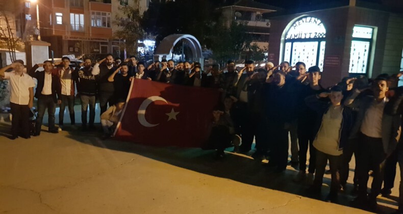 Milliyetçi Ülkücü Hareket Devletinin ve Ordusunun Yanında
