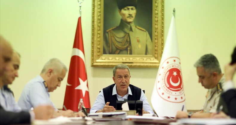 Bakan Akar, İngiltere Savunma Bakanı Wallace İle Görüştü