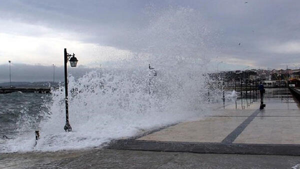 #sondakila Geliyor… Meteoroloji uyardı! İstanbul, Ankara ve İzmir&rsquo;de şiddetli