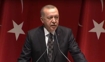 Cumhurbaşkanı Erdoğan’dan sert sözler: Eyy Avrupa Birliği kendinize gelin, kapıları açar 3.6 milyon mülteciyi sizlere göndeririz.