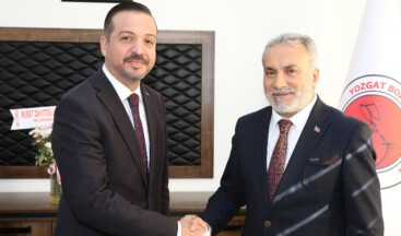Bozok  İktisadi ve İdari Bilimler Fakültesi Dekanlığı’na Prof. Dr. Kürşad Zorlu atandı.