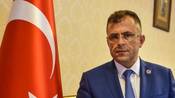 Kastamonu Taşköprü MHP’li Belediye başkanı Abdullah Çatal maaşını Mehmetçik’e bağışladı