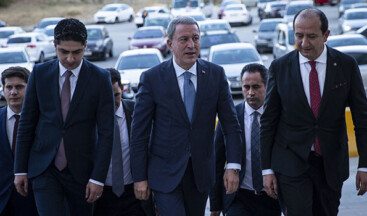 Milli Savuma Bakanı Akar’dan MHP, CHP ve İP’e Barış Pınarı ziyareti