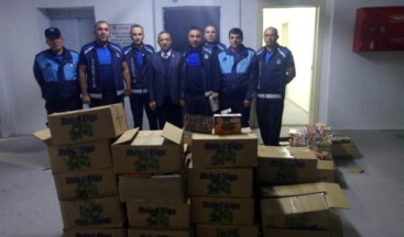 Yozgat Belediyesi Zabıta ekipleri tarihi geçmiş 35 koli ürünü imha etti