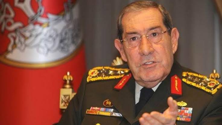 Eski Genelkurmay Başkanı Yaşar Büyükanıt hayatını kaybetti