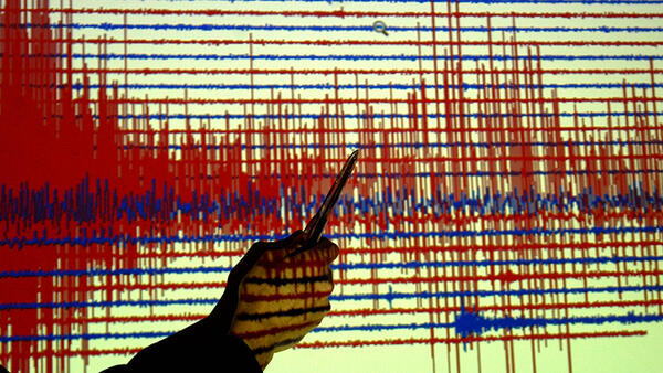 Yunanistan&rsquo;da 6.1 büyüklüğünde deprem