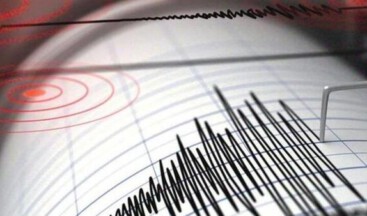 Van Başkale’de gece korkutan #deprem!