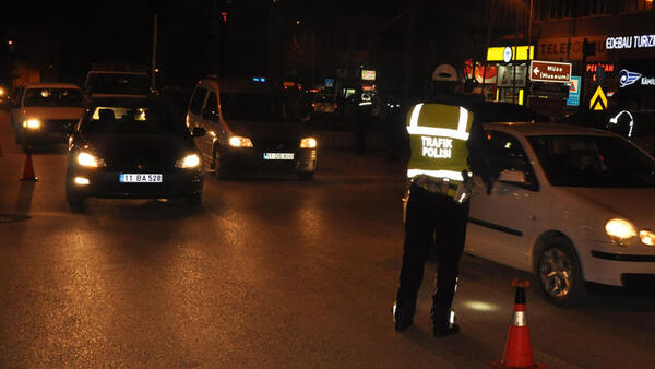 Yüzlerce araça trafikten men! Emniyet açıkladı