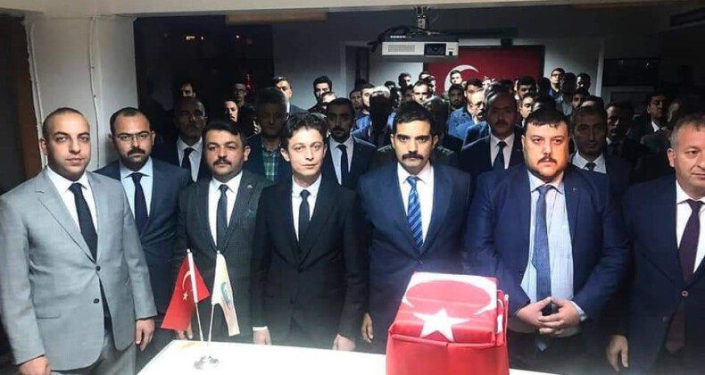 Kastamonu Ülkü Ocakları’nda bayrağı Haluk Yakar devraldı