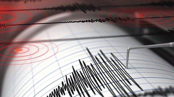 Denizli’de 4 büyüklüğünde #deprem