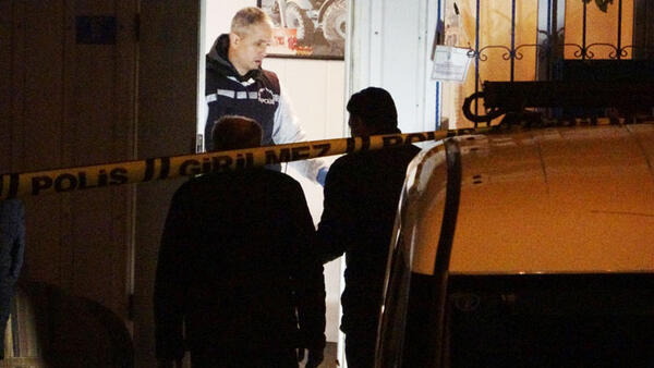 Bursa&rsquo;da Polis memuru başından vuruldu