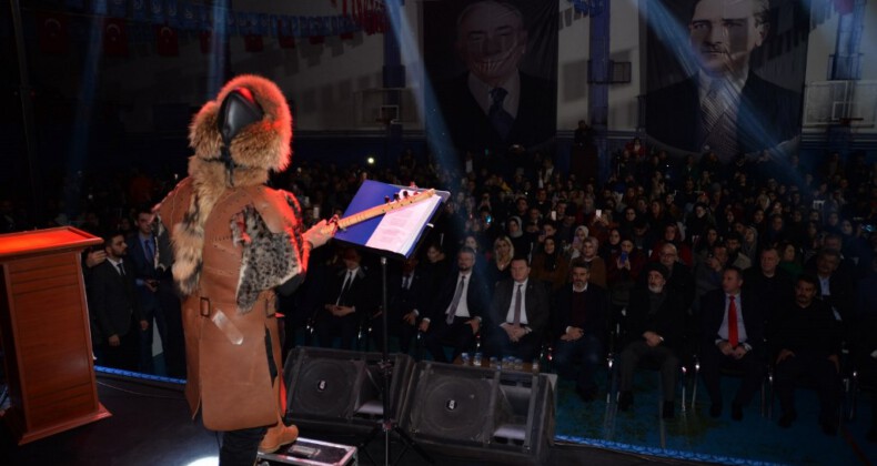 Sakaryalı Ülkücüler Hendek’te Şahlanış Gecesinde