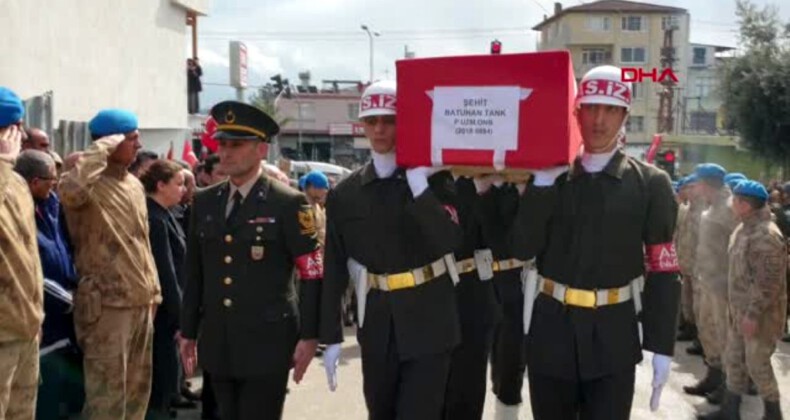 İdlib şehidimiz Batuhan Tank memleketi Osmaniye’de toprağa verildi