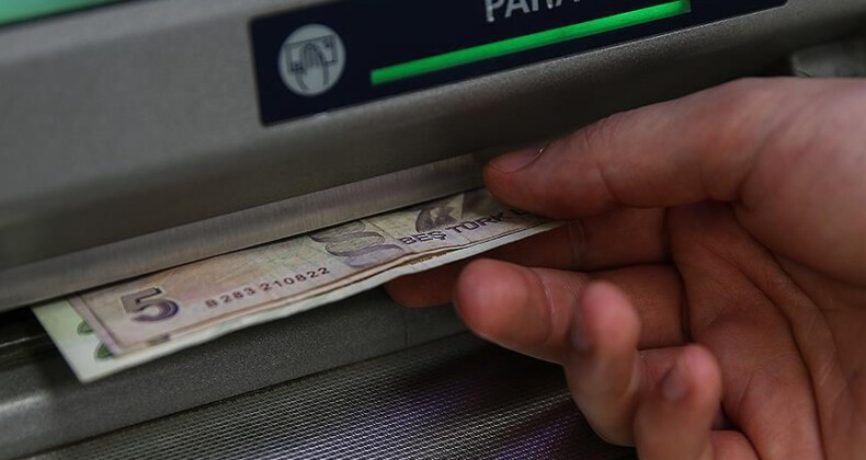 Emeklilere Ramazan Bayramı ikramiyeleri erken ödenecek