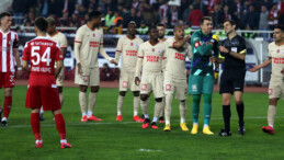 Sivasspor-Galatasaray maçında kural hatası iddiası