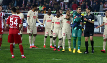 Sivasspor-Galatasaray maçında kural hatası iddiası
