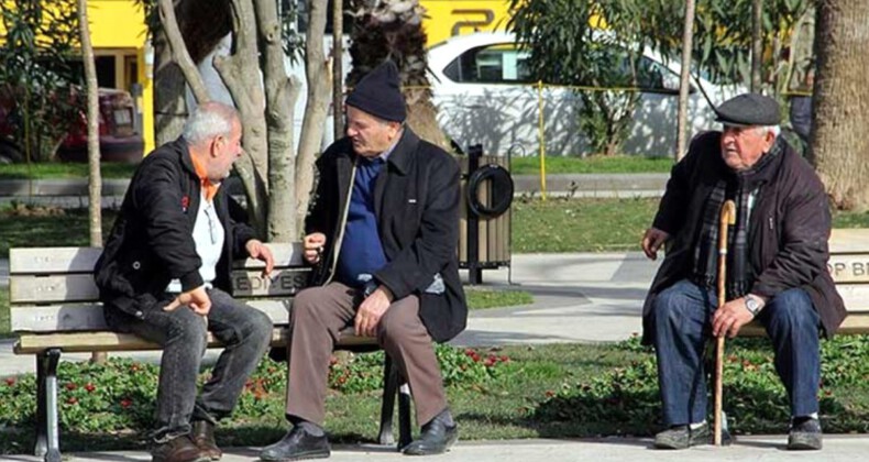 65 yaş üstünün sokağa çıkma yasağı kaldırılabilir