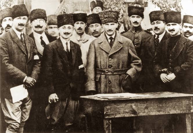 23 NİSAN’A İKİ GÜN KALA, MUSTAFA KEMAL VE ANKARA